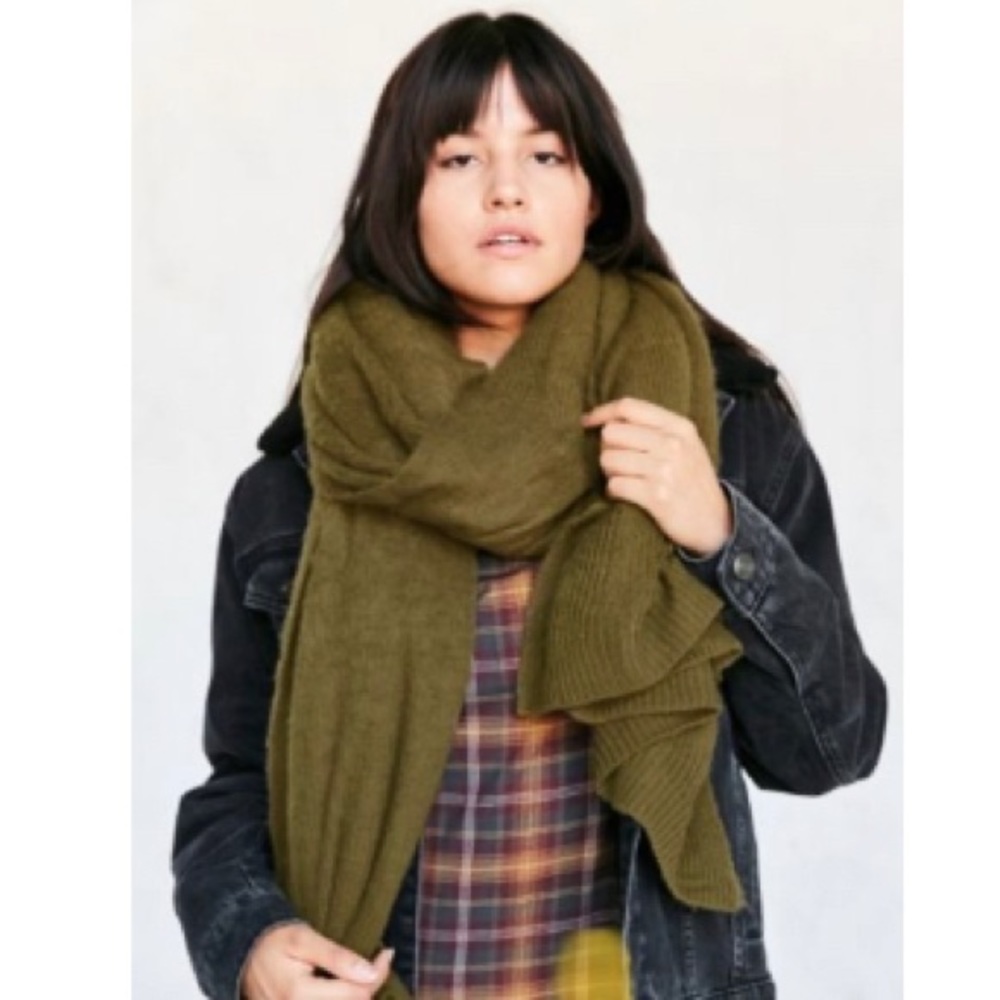 Urban Outfitter Scarf